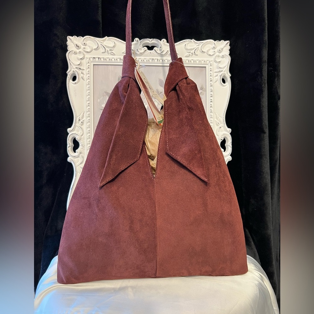 🍷Divina Firenze Gorgeous Wine Genuine Suede Leather Slouchy Hobo Bag 🍷NWT - Picture 8 of 17